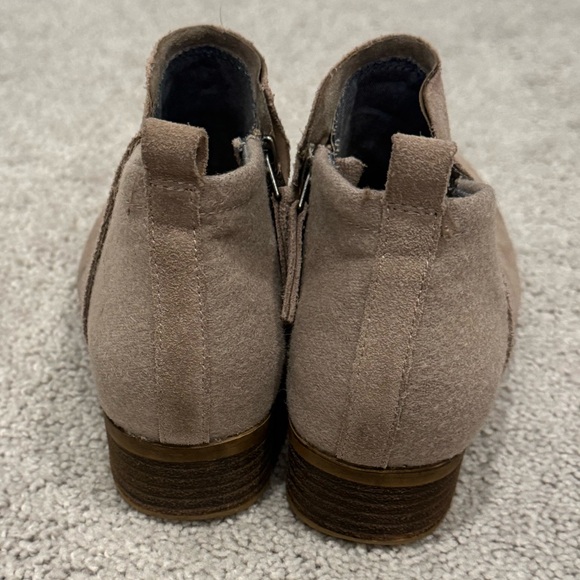 Toms booties size 5.5 - Picture 3 of 7